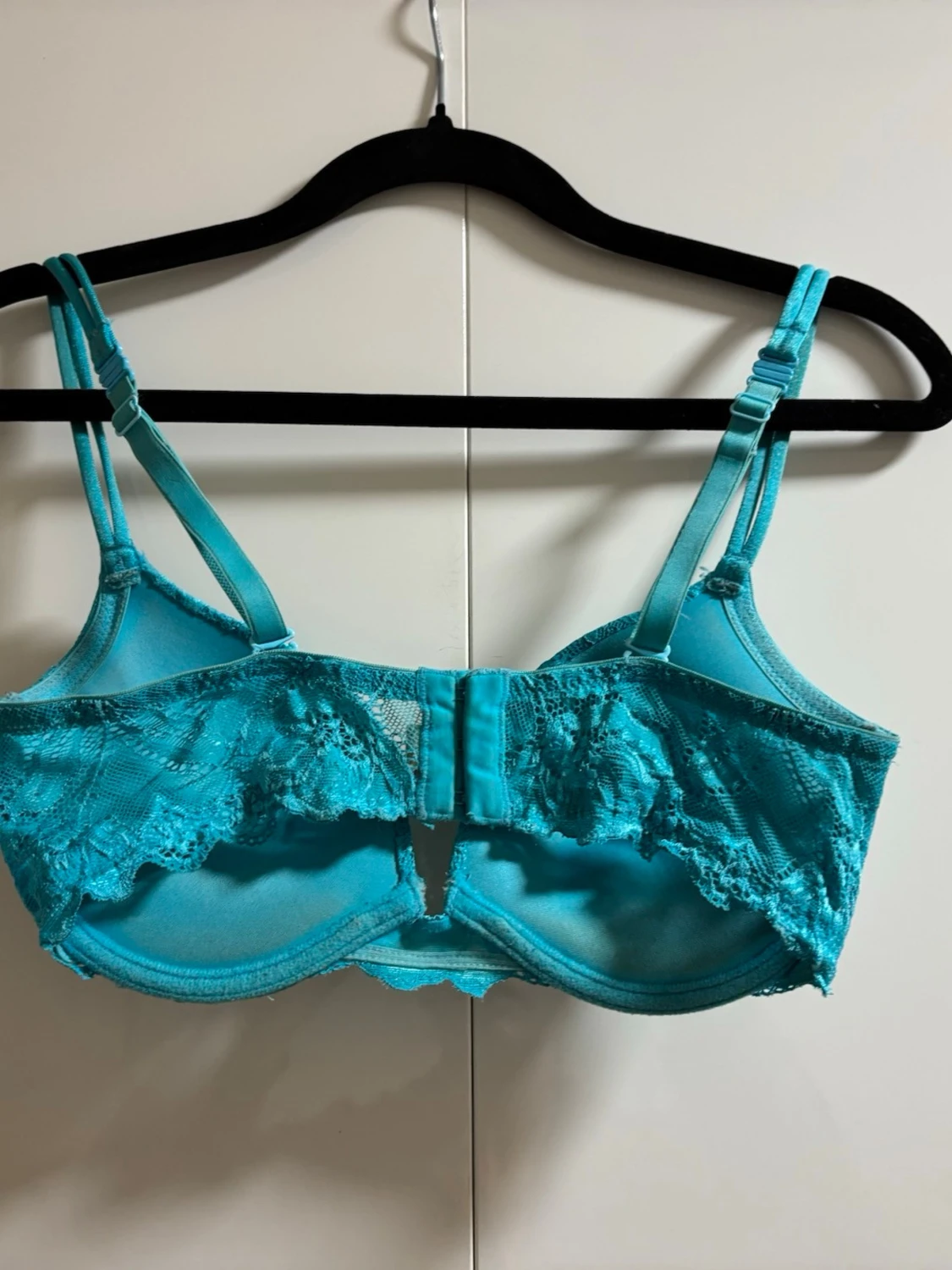 Turkos färgad Bh - 1