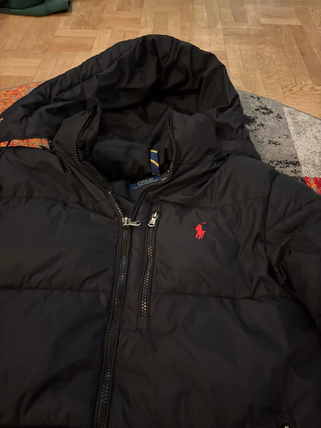 Svart pufferjacka från Polo Ralph Lauren - 1