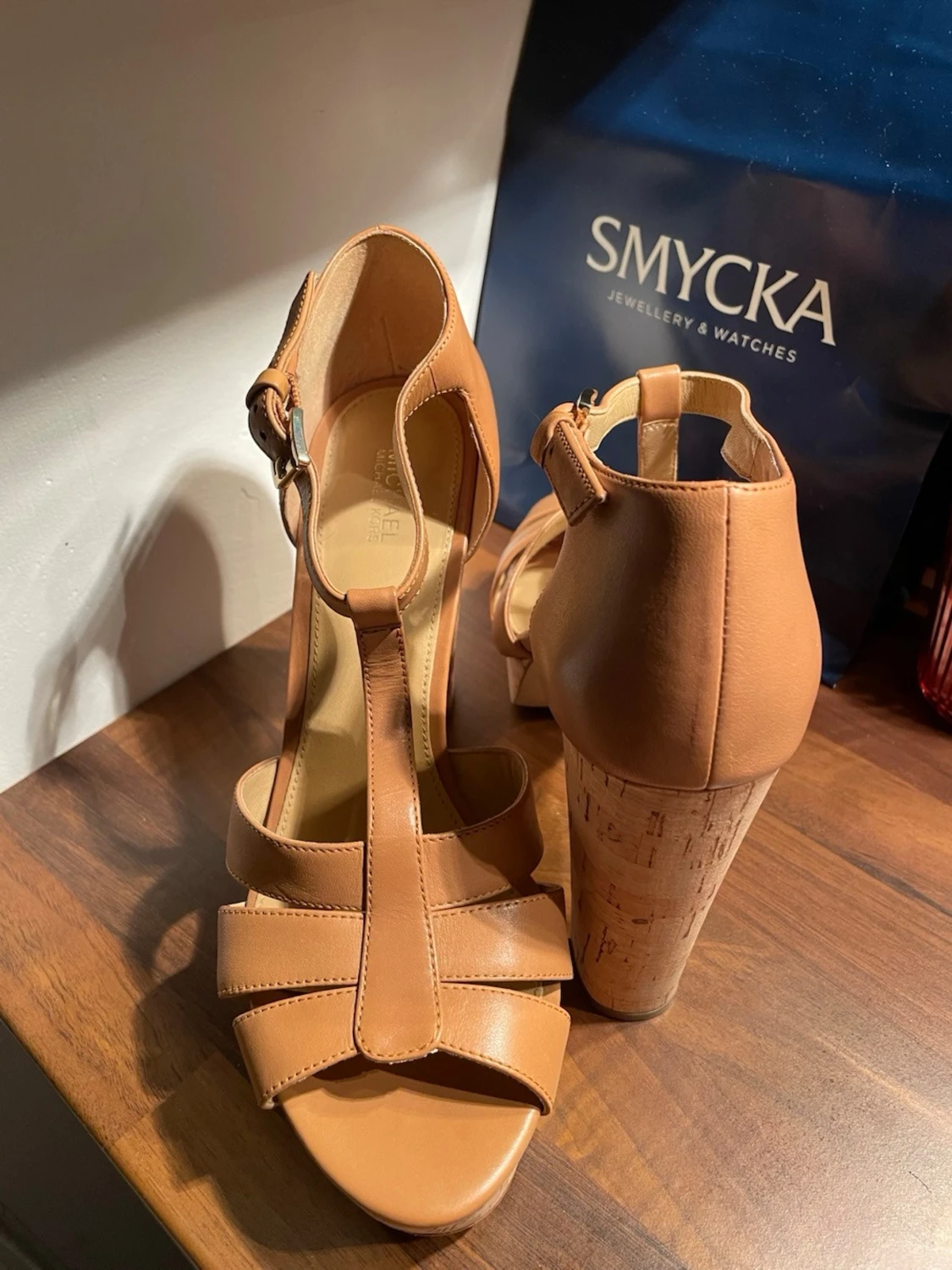 Michael Kors bruna platåsandaler