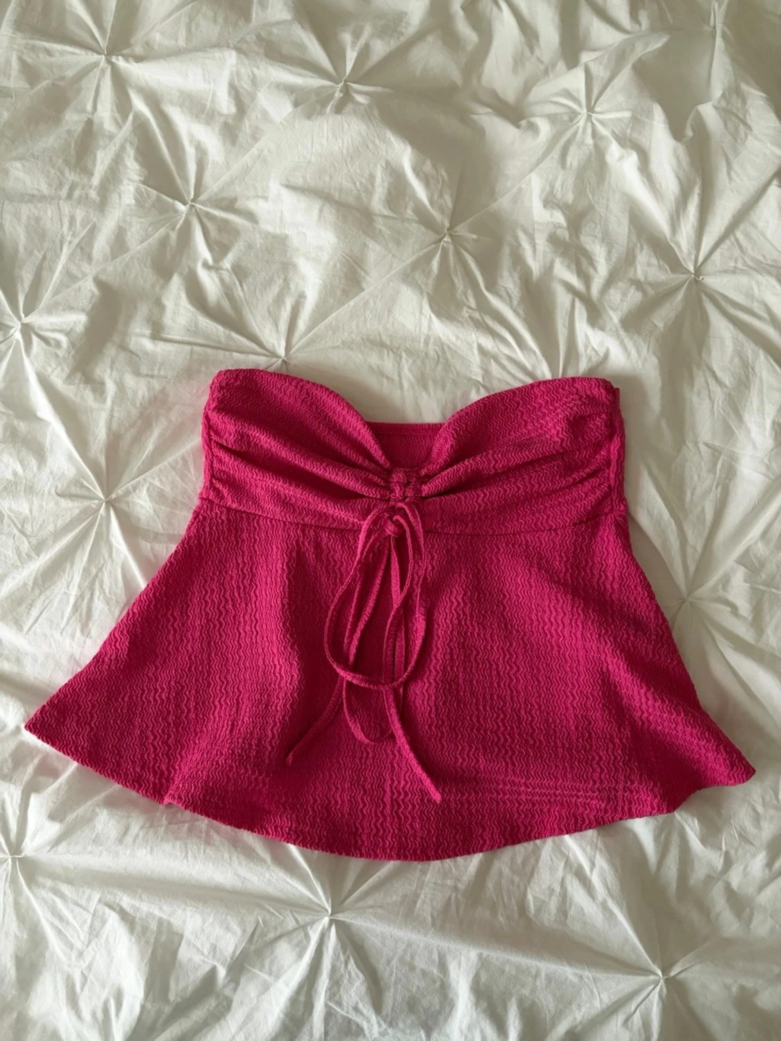 Rosa topp med snörning