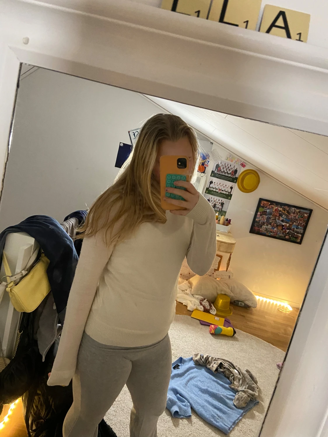 Vit stickadtröja från H&M