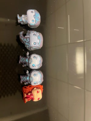 Stranger things kinder joy - Säljer dessa för 15kr/styck