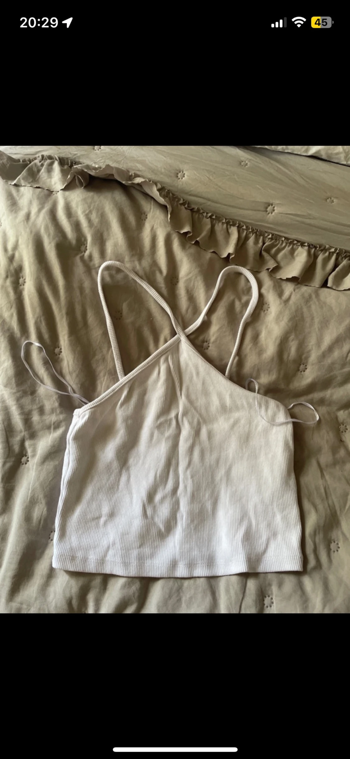 Vit ribbad linnetopp från Zara