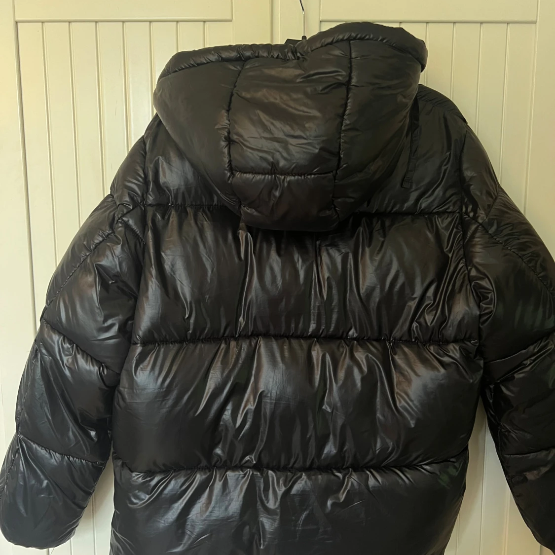 Svart pufferjacka från H&M - 3