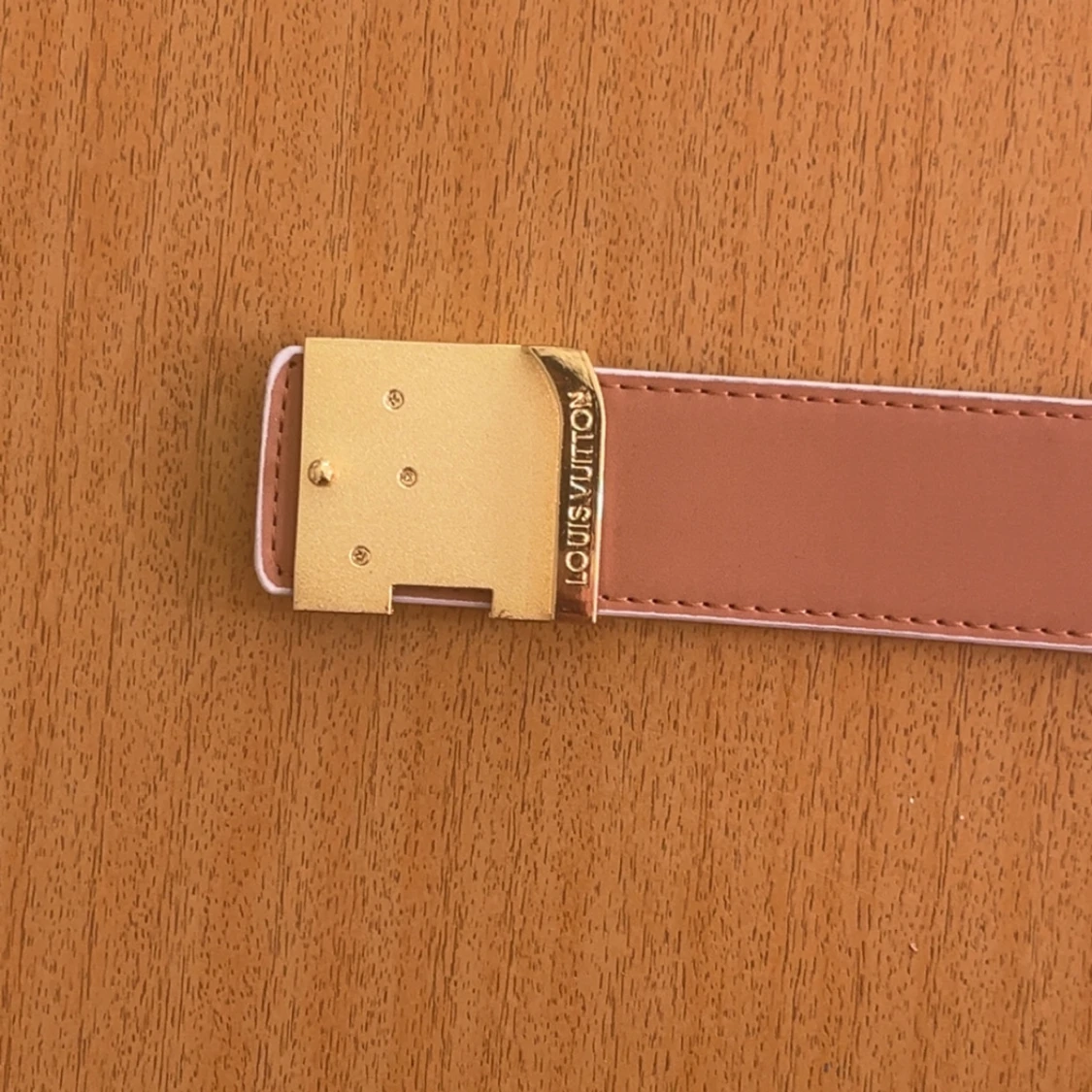 Vit bälte me guld  - 2