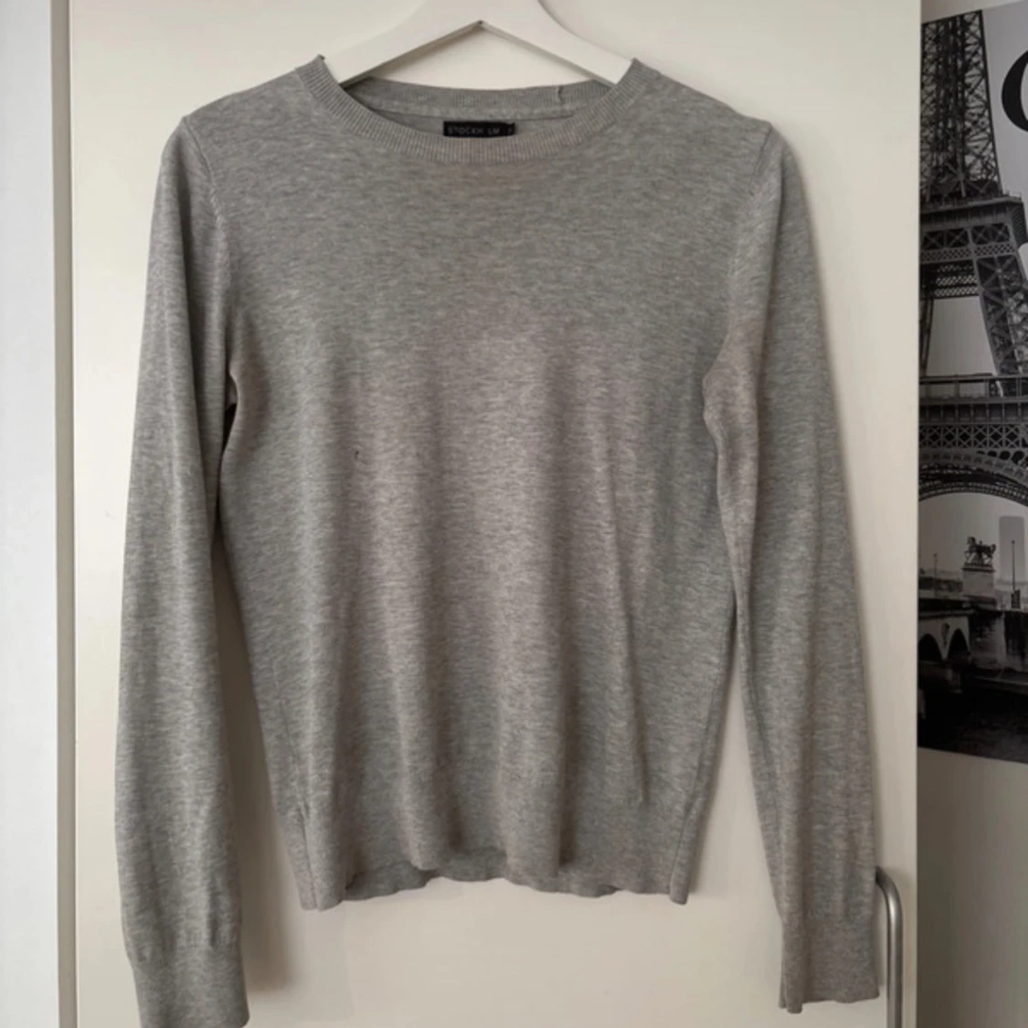 Ljusgrå stickad tröja från Stockh LM