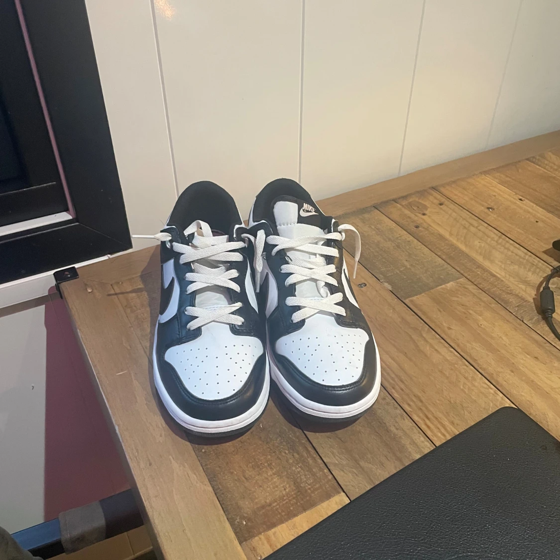 Nike Dunk Low svartvita sneakers - 1