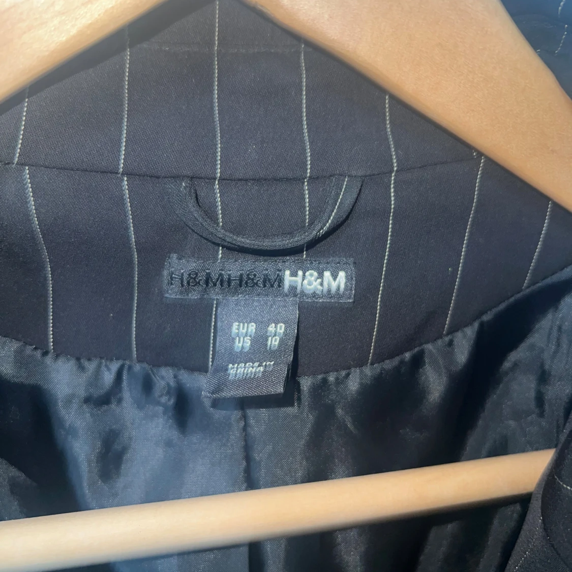 Svart randig kavaj från H&M - 2