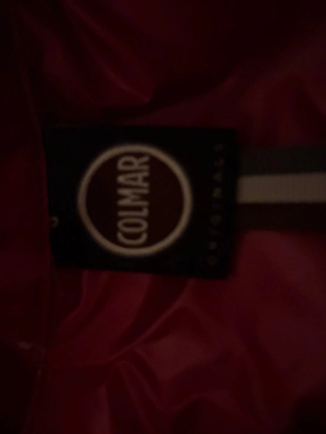 Röd glansig dunjacka från colmar - 2