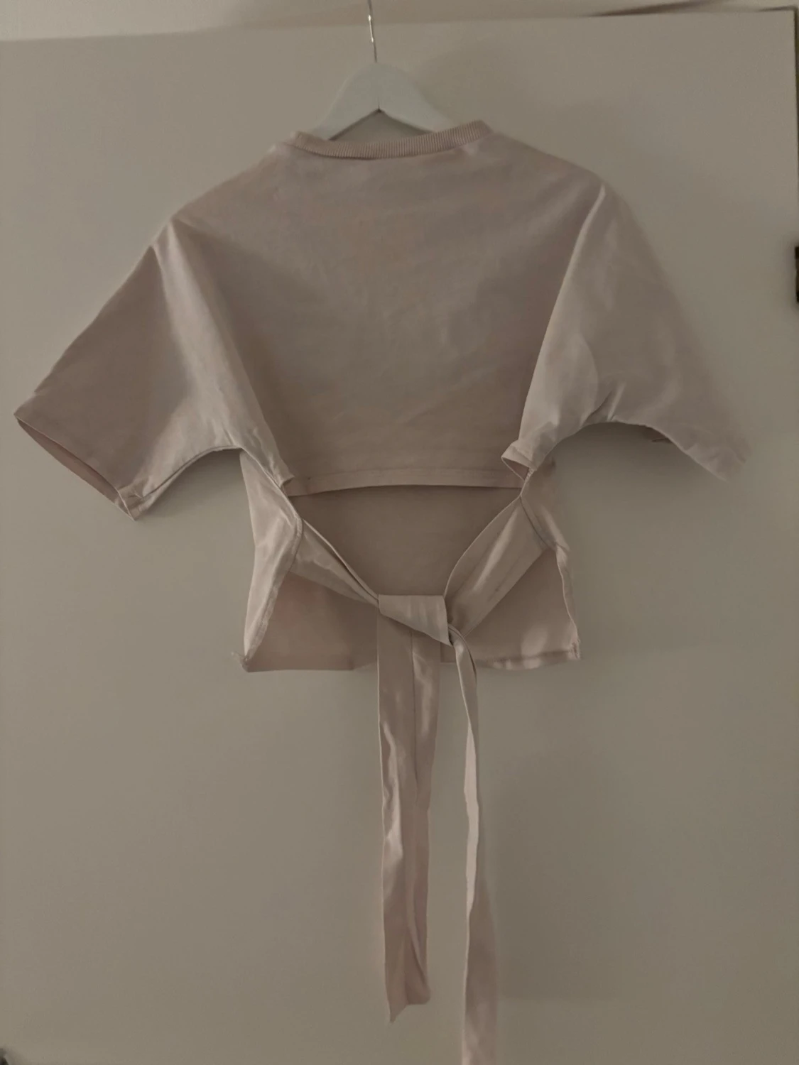 Ljusrosa  topp med knyt - 1