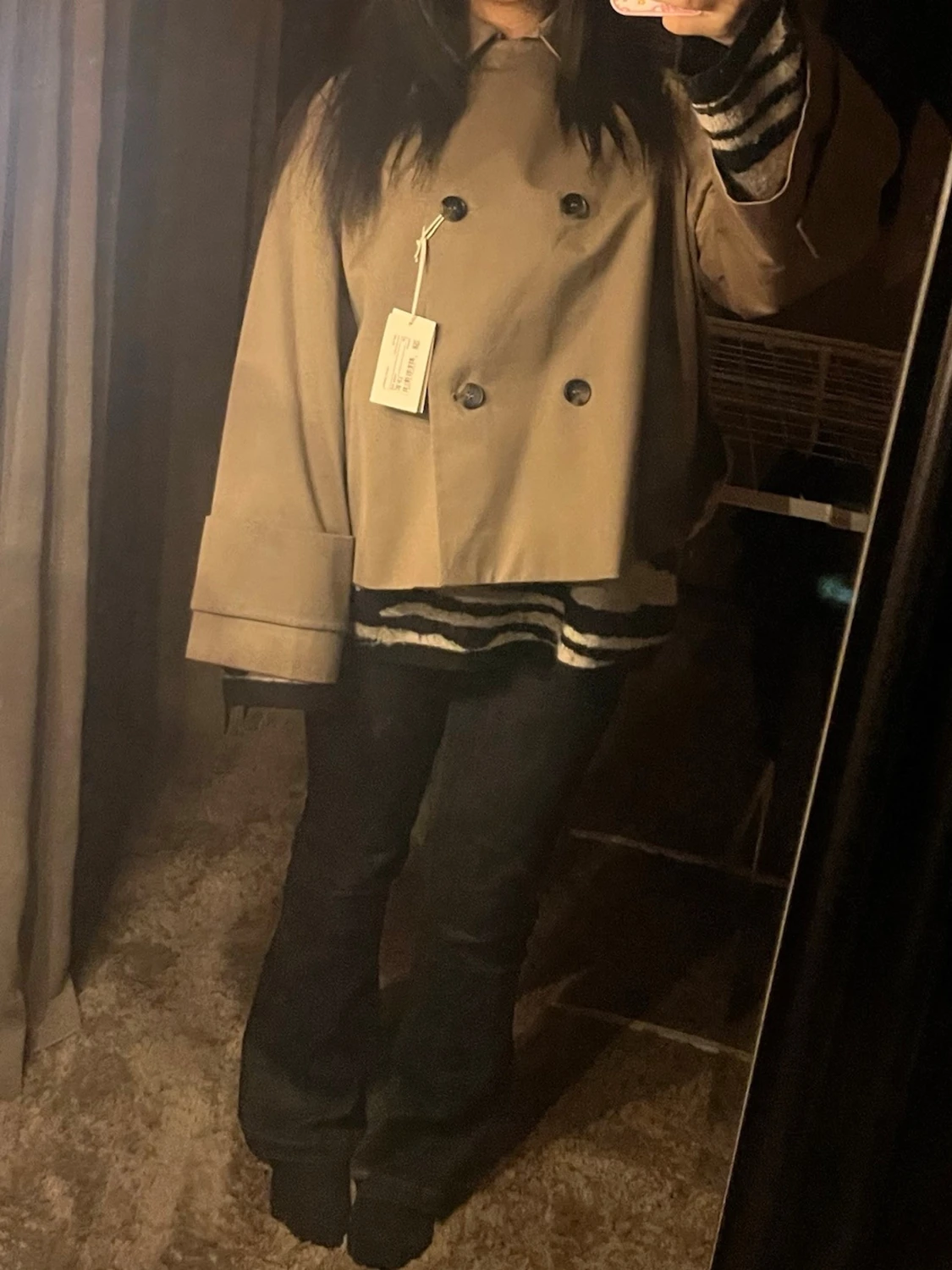 Beige kort rock med dubbelknäppning från dobber  - 3