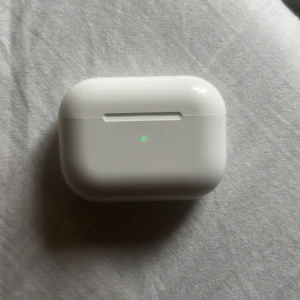 AirPods Pro  - AirPods Pro Nya