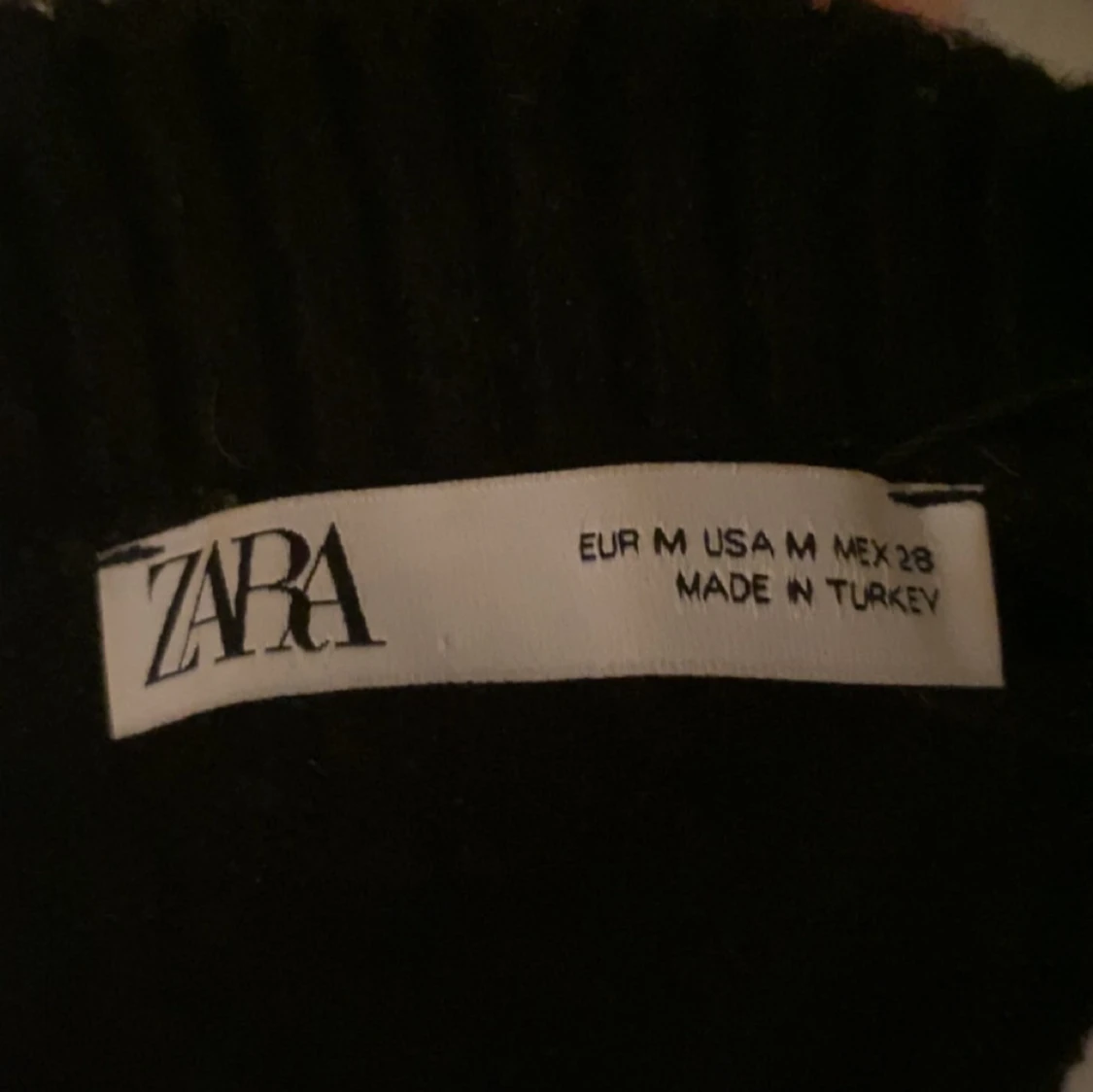 Svart croppad stickad tröja Zara - 3