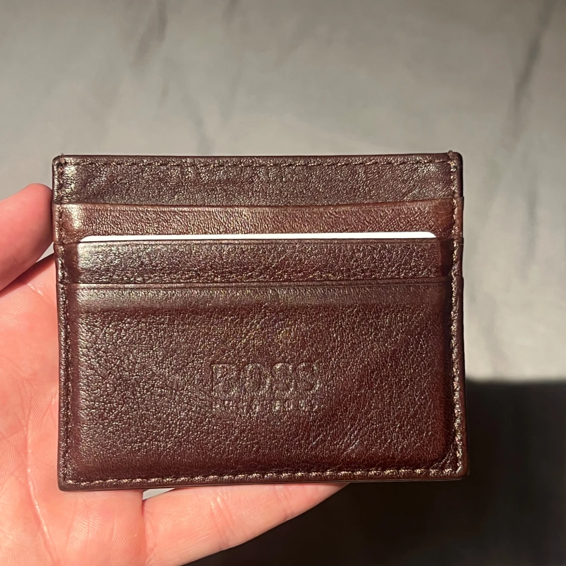 Brun skinnplånbok från BOSS