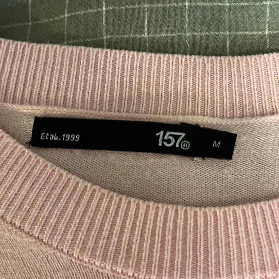 Rosa stickad T-shirt från Lager 157 - 3