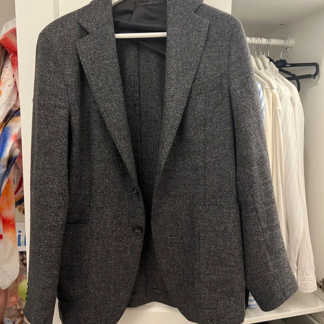 Grå kavaj från Oscar Jacobson