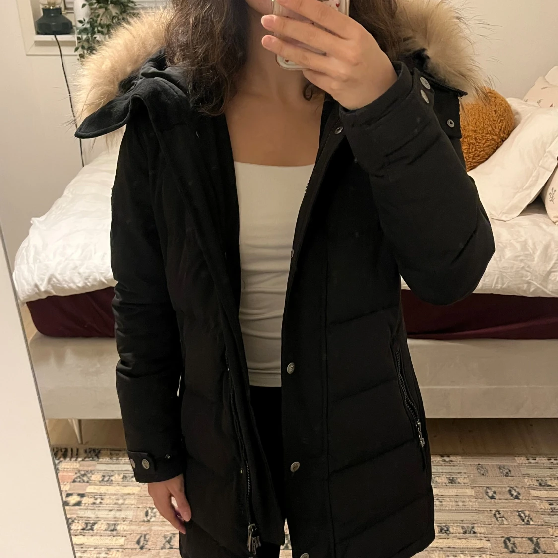 Svart HOLLIES Stockholm jacka i mycket bra skick bara använt några gånger. - 2