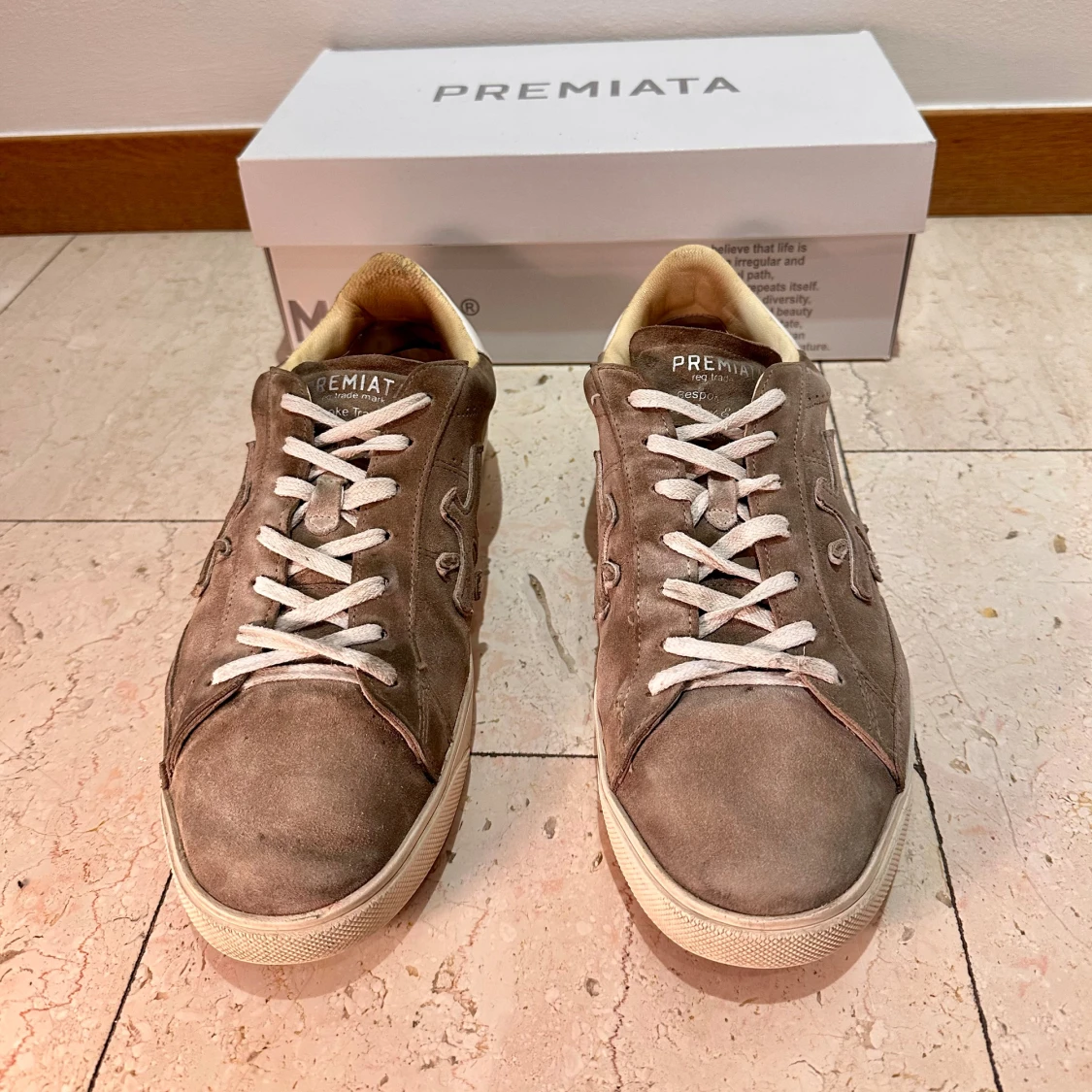 Beige sneakers från Premiata mocka - 2