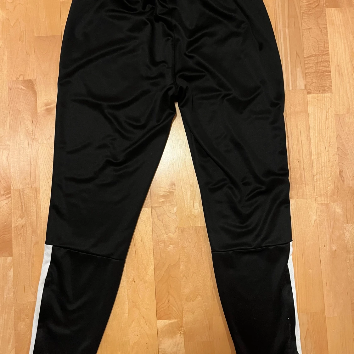 Puma Träningsbyxor Teamliga - Svart/Vit, strl L - 1