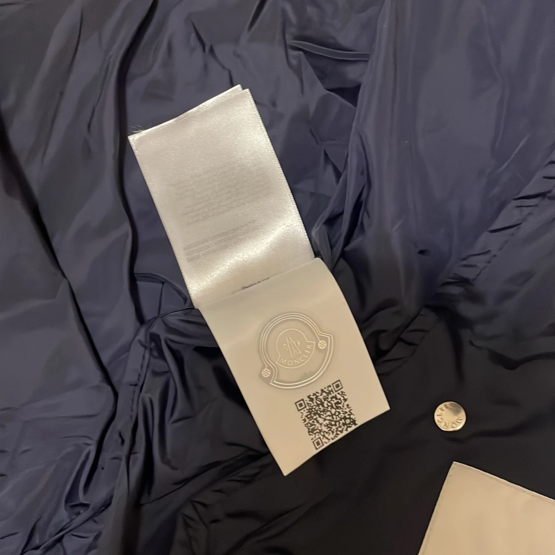 Mörkblå vindjacka från Moncler - 2