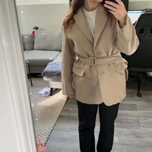 Kappa - Kappa Weekday.