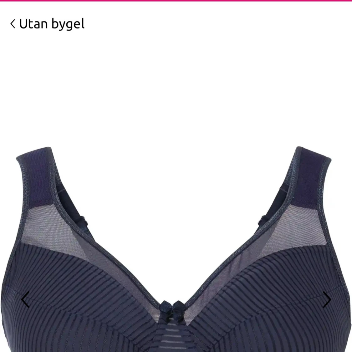 Mörkblå och grå linnetoppar med rosett