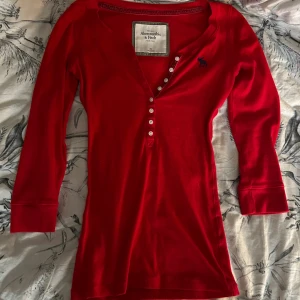 Abercrombie & fitch topp  - Snygg Abercrombie & fitch topp🫶 trekvarts