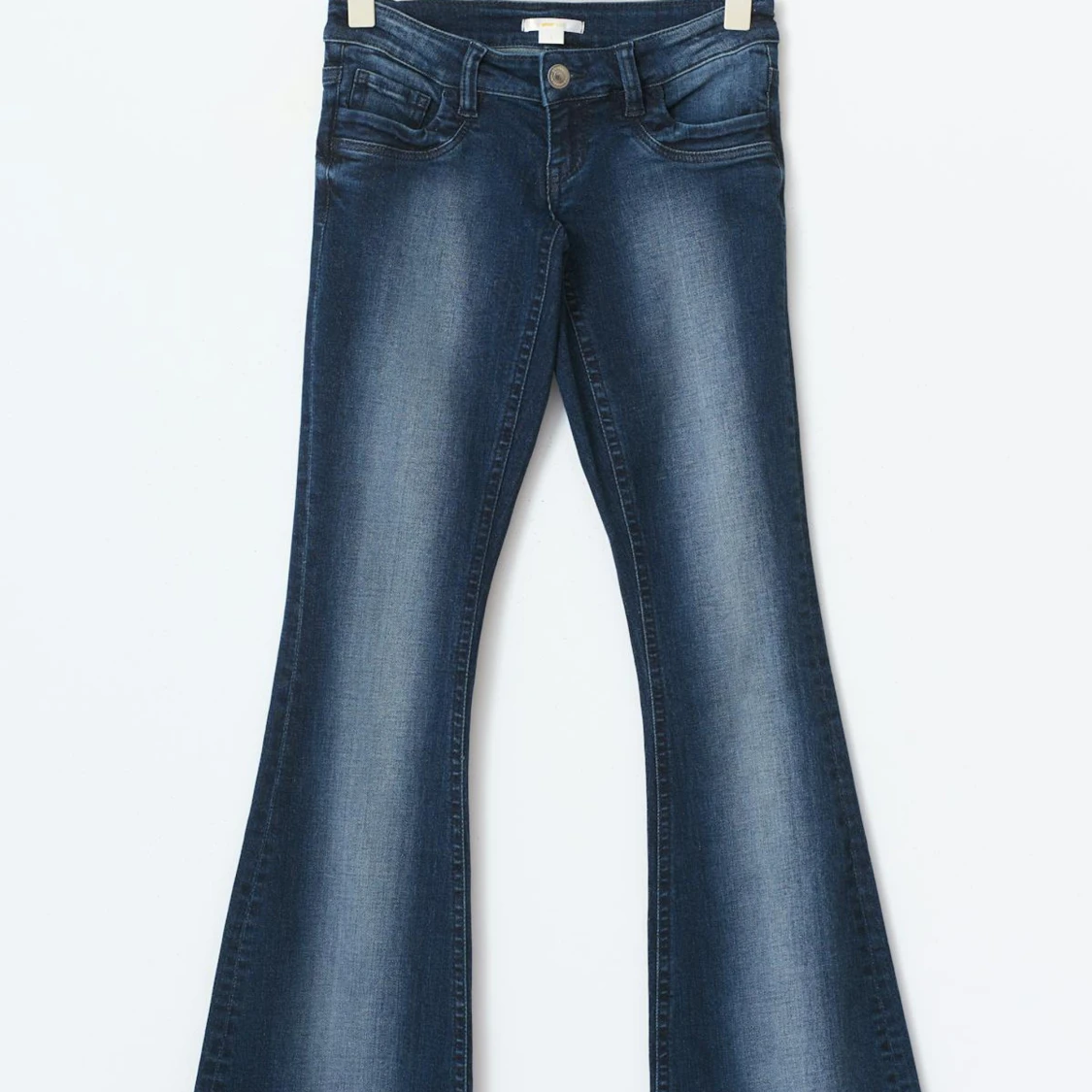 Bootcut jeans i mörkblå denim - 1