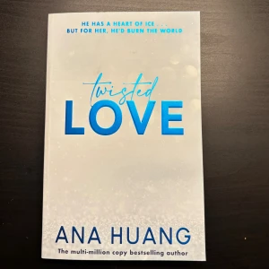 Twisted Love - Boken är på engelska!!                                       Boken följer Alex och Ava, två unga vuxna med mörka förflutna och förbjuden kärlek. Perfekt för dig som gillar romantik, djupa hemligheter, intensiva känslor samt en het twist. 