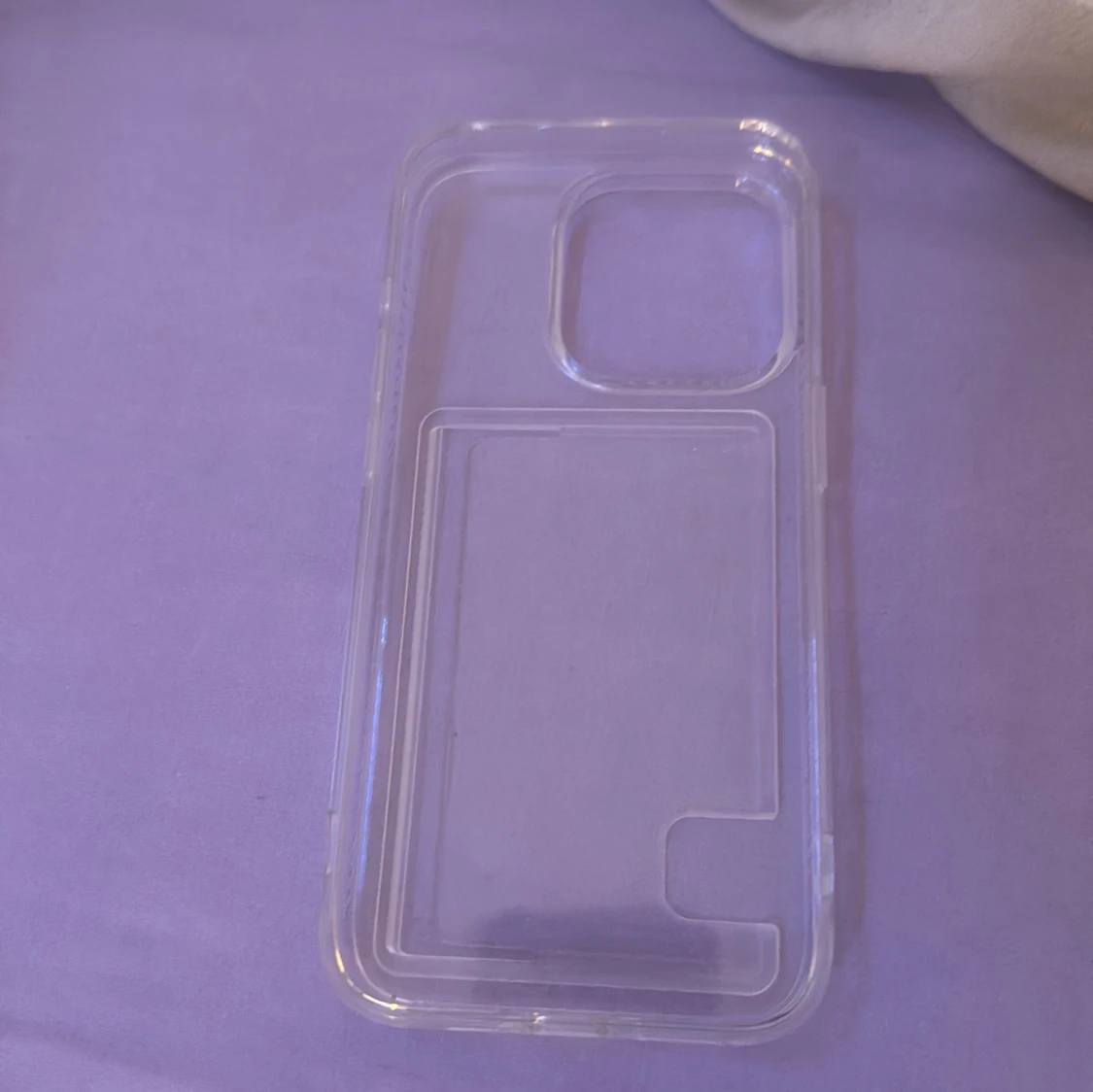 iPhone 15 PRO transparent mobilskal