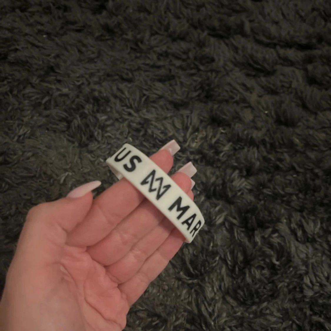 Marcus & Martinus vitt silikonarmband