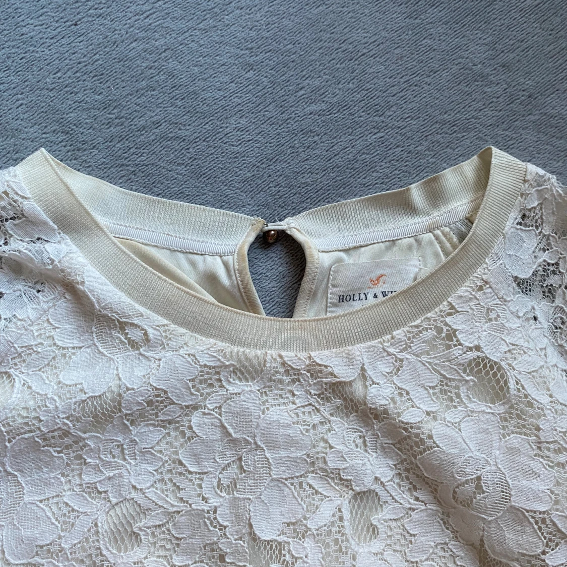 Vit spetsblus från Holly & White - 3