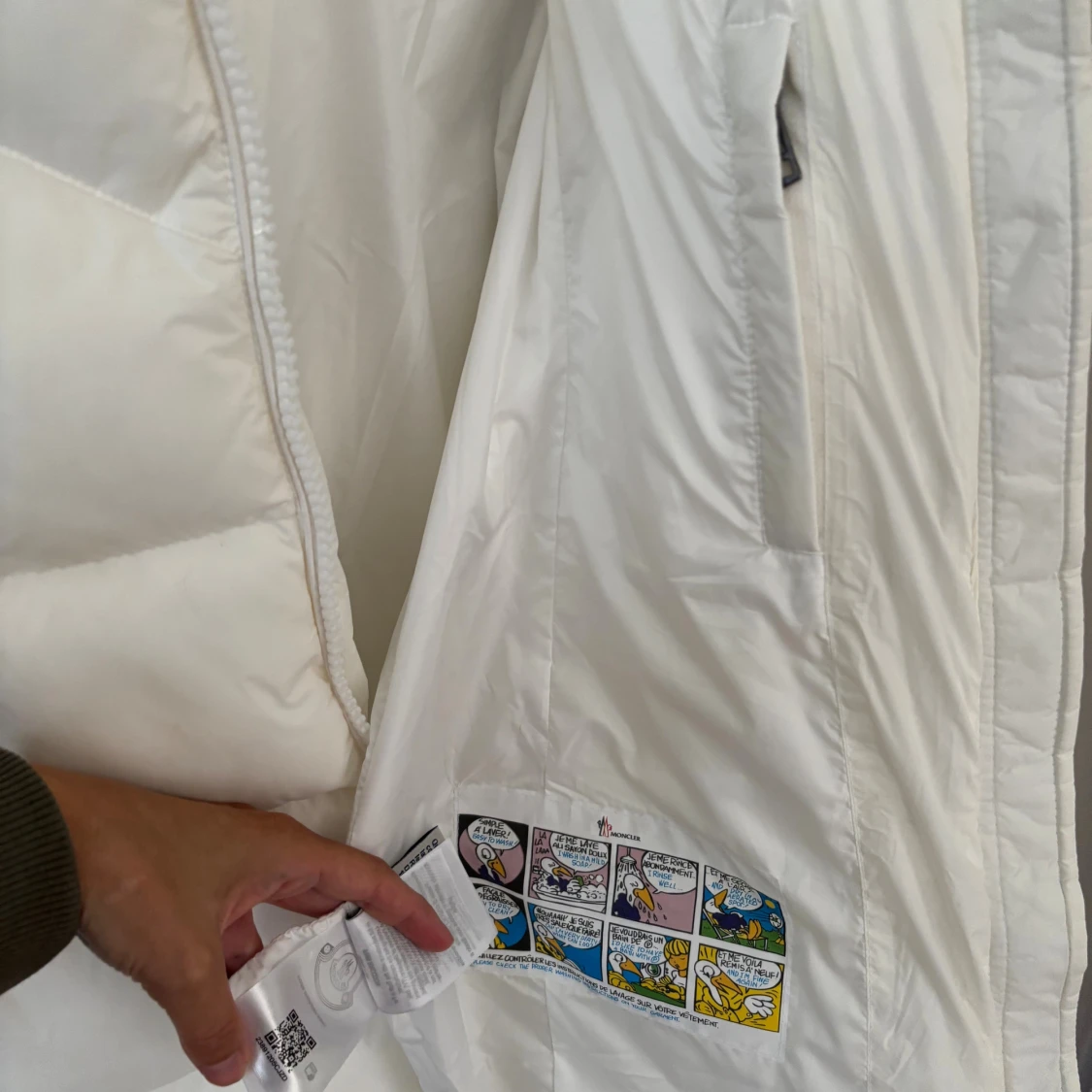 Vit lång dunjacka från Moncler - 4