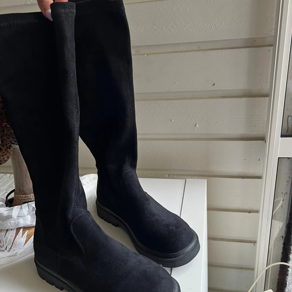 Svarta höga mockastövlar - 1