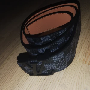 Bälte - Snyggt bälte, nytt