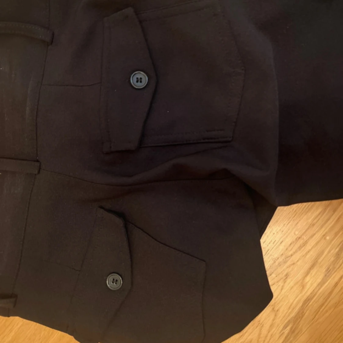 Svarta bootcut kostymbyxor - 1