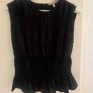 Svart topp H&M - Nyskick