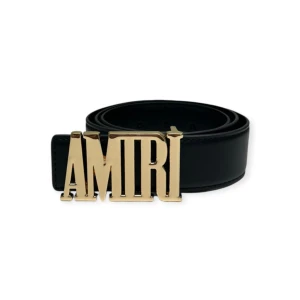 AMIRI Bälte - Helt nytt aldrig använt. Storlek 110cm. Kan frakta eller mötas i Haninge. Skriv gärna vid fler frågor, postar alltid inom 24h. (Alla bilder är tagna av mig)