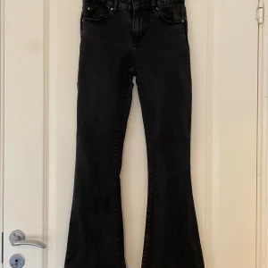 Bootcut jeans från laget 157 - Säljs pga att de är försmå! 