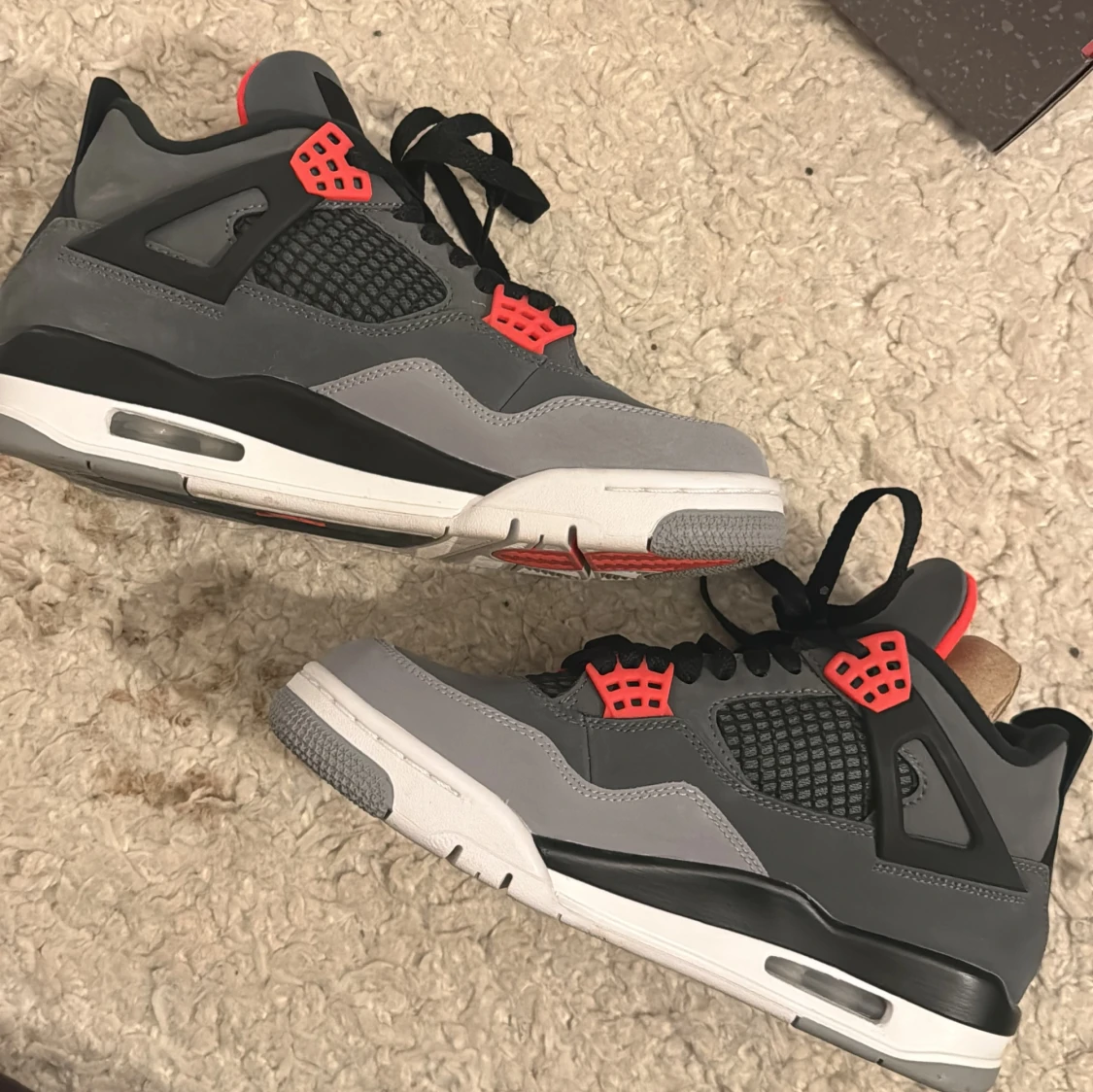 Jordan 4 Retro Infrared