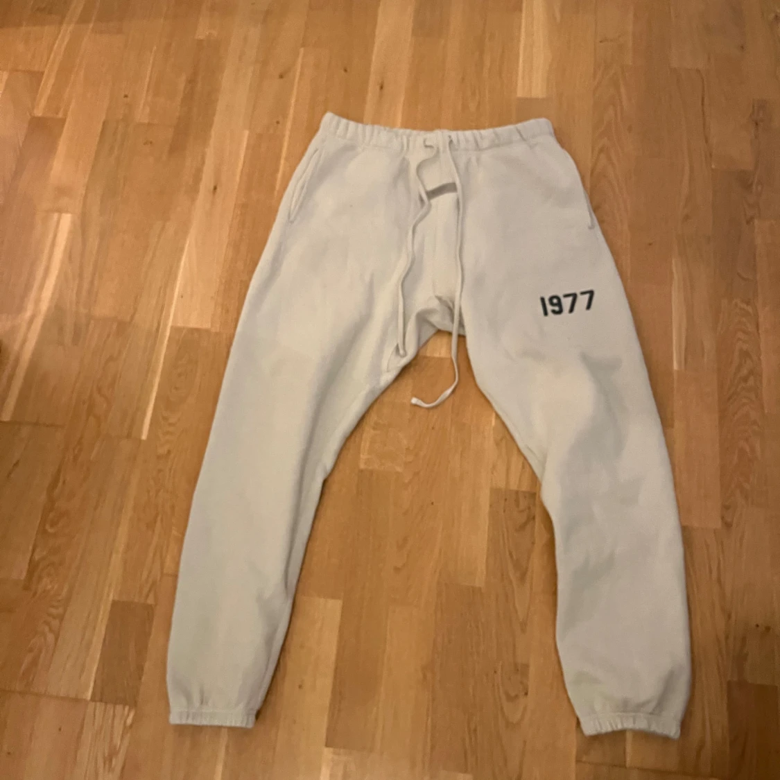 Beige mjukisbyxor Essentials Fear of God - 1