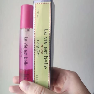 Lancome La Vie Est Belle En Rose Perfume - Lancome La Vie Est Belle En Rose Perfume. 33ml bottle. New! Great spring fragrance.
