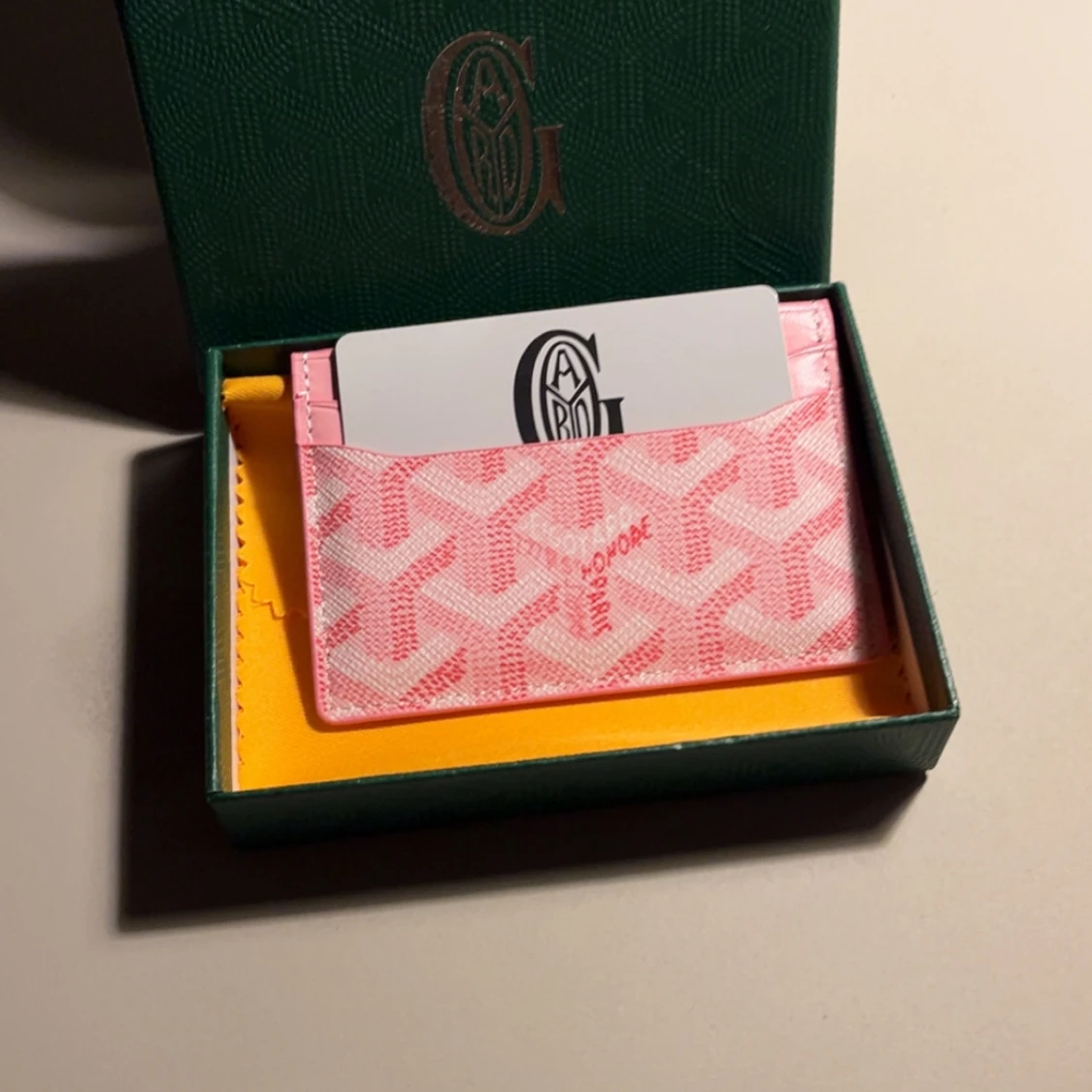 Card holder