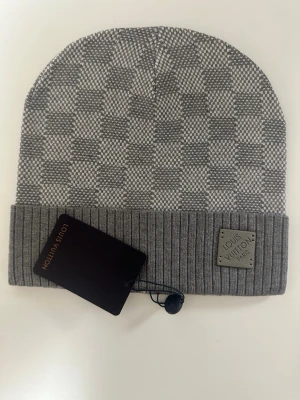 Lvmössa - Helt ny mössa