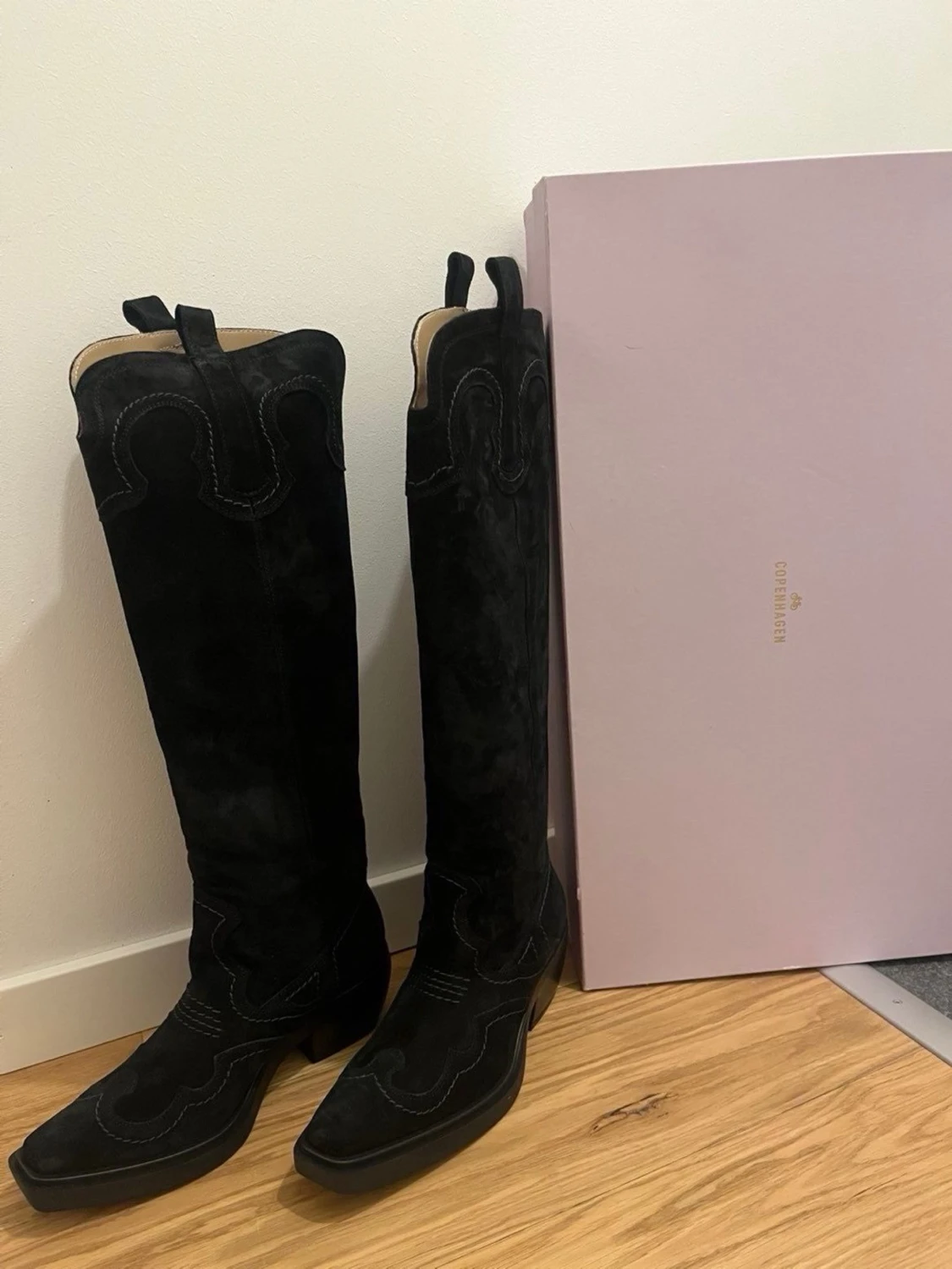 Svarta mocka cowboy boots från Copenhagen - 2