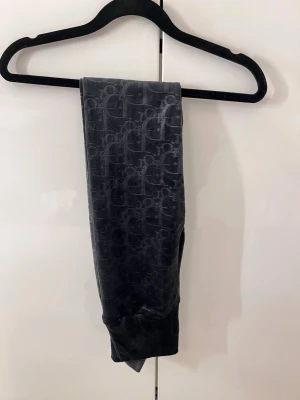 Leggins med tryck  - Svarta leggings