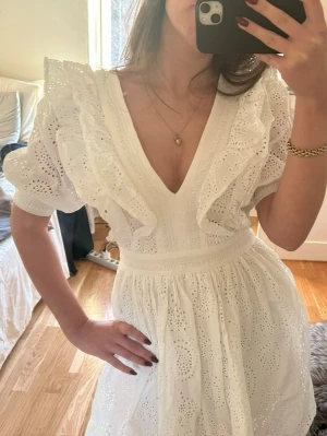 Studentklänninh - Jättefin klänning som är perfekt till student!!