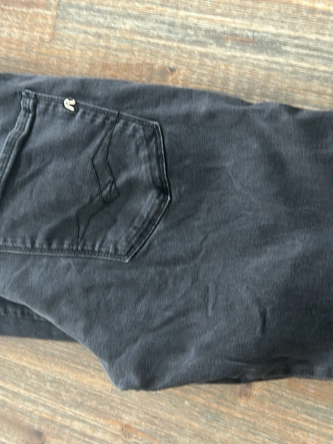 Svarta Replay jeans, storlek 29/32 - 2