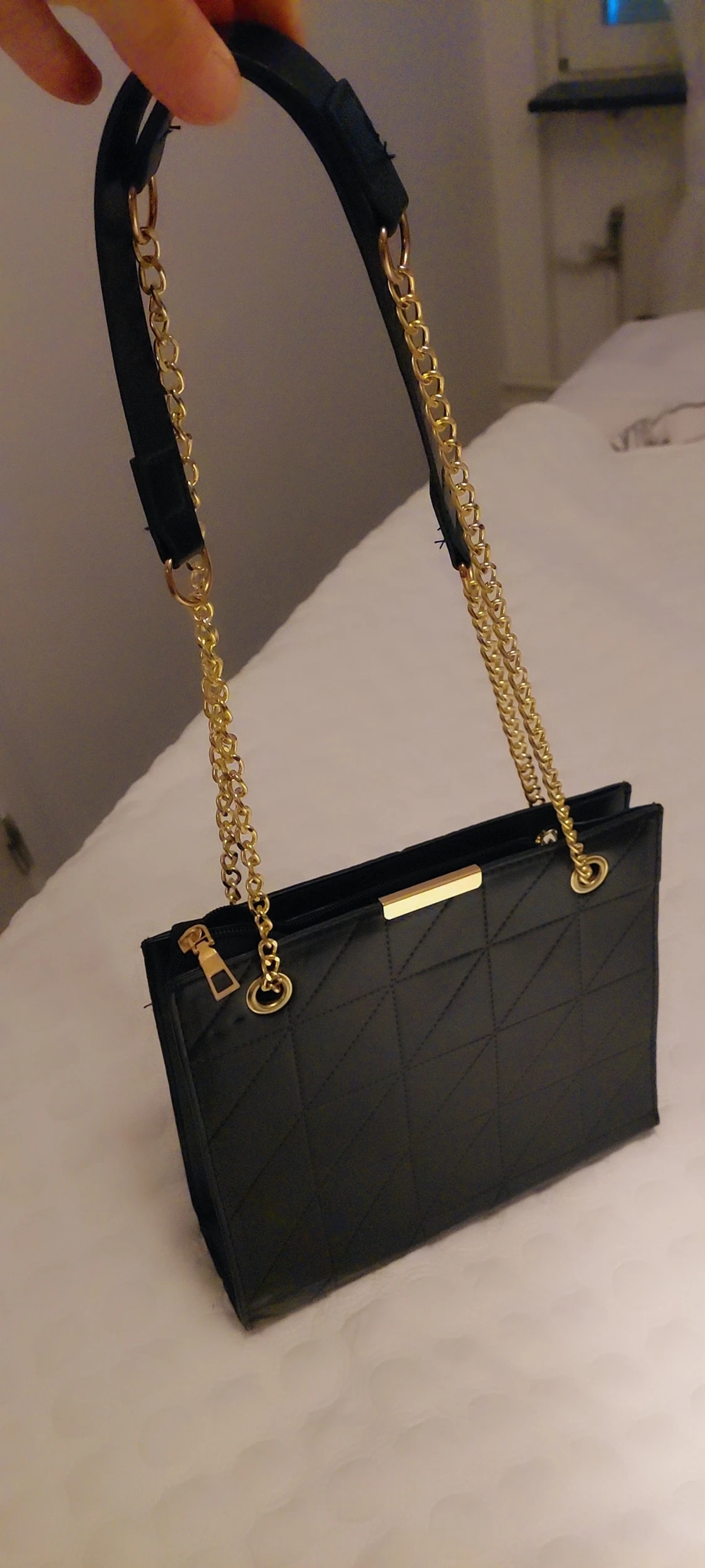 Svart axel väska  - 1