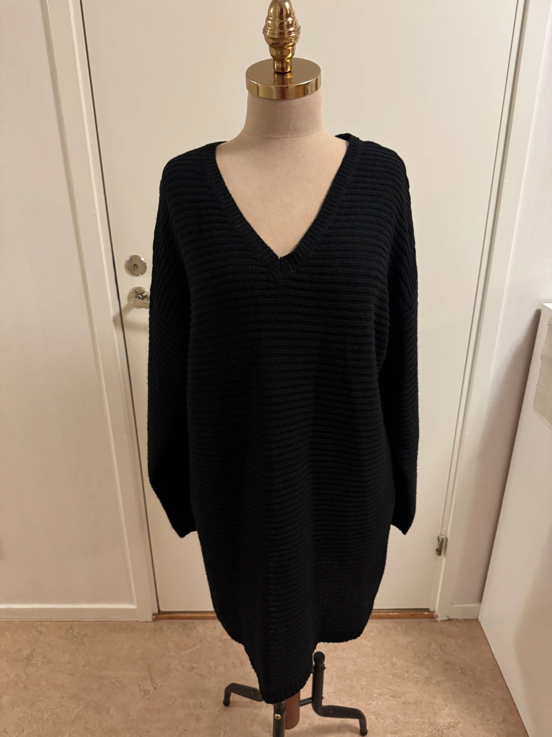 Svart stickad klänning Missguided